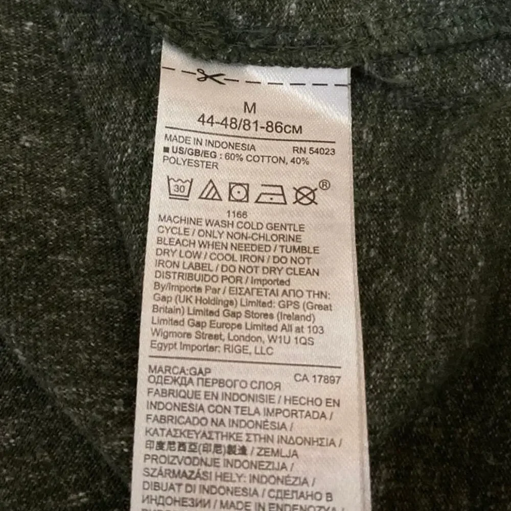 GAP men green
